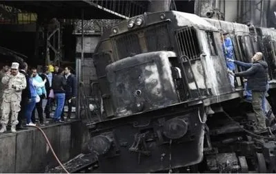 Пожежа на головному вокзалі Каїра: як мінімум 25 загиблих, 50 постраждалих