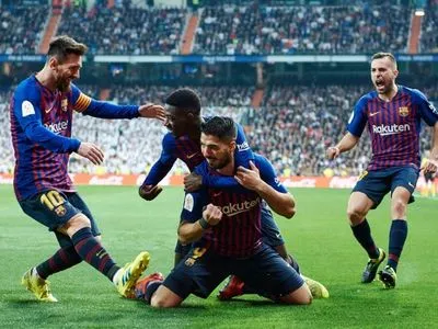 "Барселона" разгромила "Реал" на пути к выходу в финал Кубка Испании