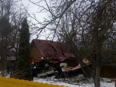 На жилой дом в Подмосковье упал самолет, погибли два человека