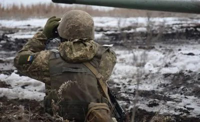 Бойовики сім разів порушили режим “тиші” на Донбасі