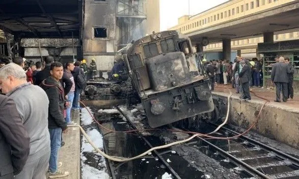 Причиною загибелі 25 людей на вокзалі Каїра стала бійка машиністів