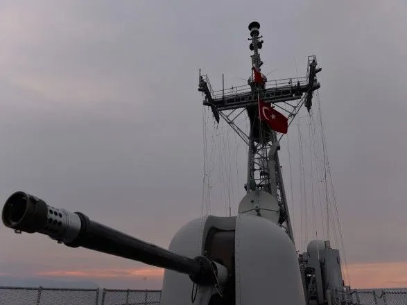 Турция начала масштабные военно-морские учения в Чёрном море