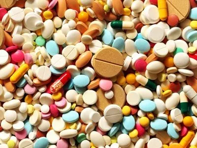 Литовці повернули в аптеки більше 20 тонн прострочених ліків