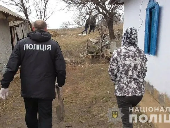 В Одеській області закопали новонародженого, у злочині підозрюють його матір