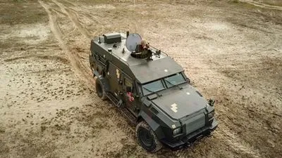 ВСУ получит новые украинские бронеавтомобили "БАРС-8"