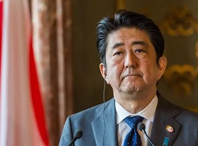 Абэ: Япония больше не может откладывать вопрос переноса базы США с Окинавы
