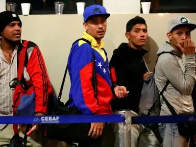 Эквадор продлил режим ЧП в нескольких регионах из-за притока венесуэльских мигрантов