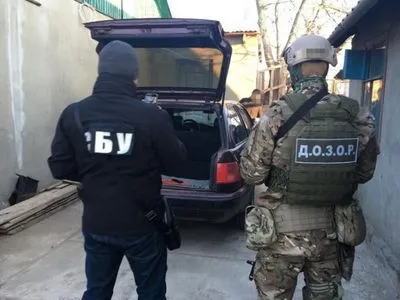 СБУ разоблачила канал контрабанды сигарет в Одесской области