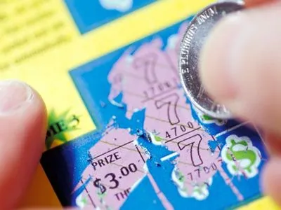 В США пенсионерка с первого раза выиграла в лотерею