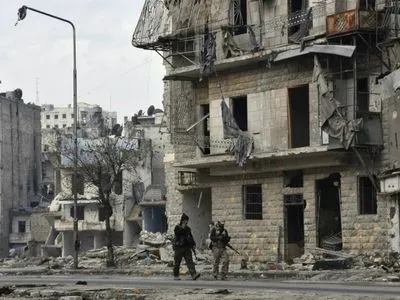 Наступление на последний бастион "ИГ" в Сирии замедлили из-за гражданских