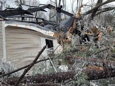 Торнадо у США: щонайменше 23 загиблих, опубліковано відео руйнувань