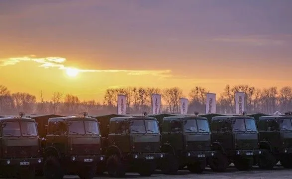 Луценко хочет ограничить список поставщиков военной техники из России