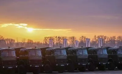 Луценко хоче обмежити список постачальників військової техніки з Росії
