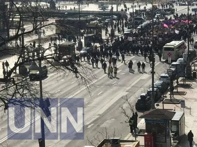 У Києві проходить марш за права жінок