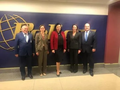 Українська делегація в обговорила можливість закупівлі зброї в Пентагоні