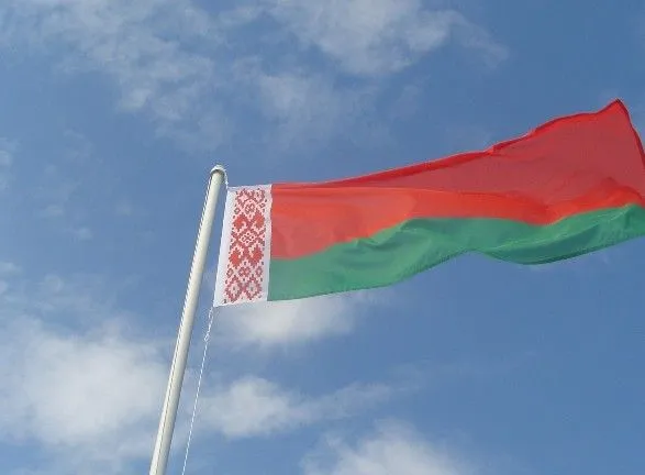 МЗС Білорусі викликав польського посла через виправдання військового злочинця
