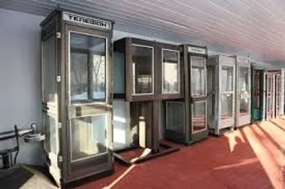 В украинских отелях хотят избавиться от телефонных автоматов и абонентских ящиков
