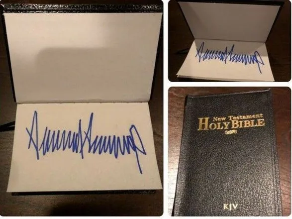 В США на аукционе продали Библию с автографом Трампа