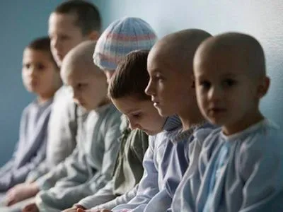 Кількість хворих на рак дітей за останні роки зросла на майже 14%