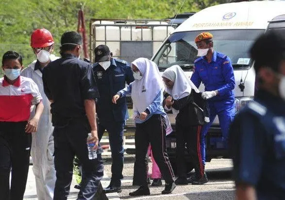 У Малайзії закрили понад 100 шкіл через витік хімікатів