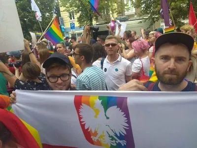Правляча партія Польщі виступила проти статевої освіти