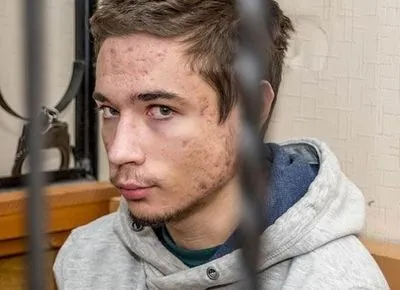Отец Гриба: визит украинского врача не повлиял на условия содержания сына