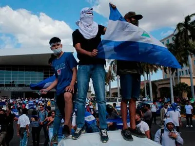 В Никарагуа снова вспыхнули антиправительственные протесты