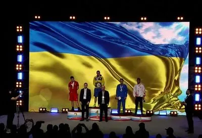Украинская сборная завоевала медали на молодежном ЧЕ по боксу