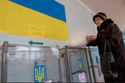 Тимошенко та Зеленський проходять у другий тур виборів - соцопитування