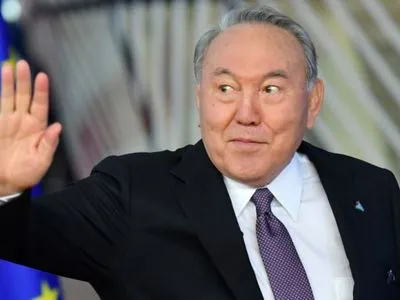 Президент Казахстану пішов у відставку