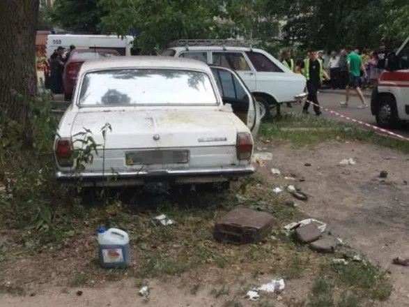 У Києві нарахували понад півтисячі покинутих авто