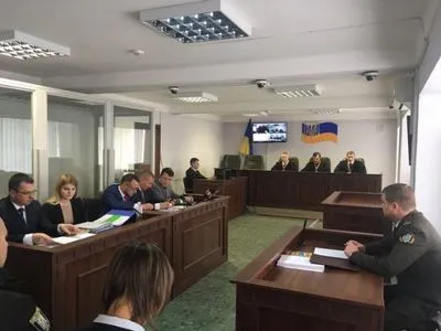 Суд отказался разъяснять адвокатам приговор Януковичу