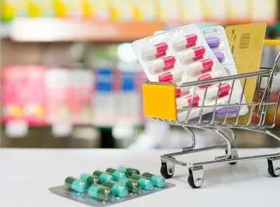 Влада Канади придумала, як знизити ціни на ліки
