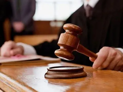 Суд визнав незаконним договір на 2 млн грн для ремонту навчального закладу