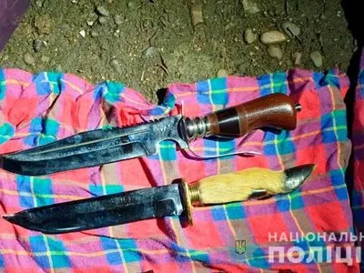 Полиция изъяла арсенал оружия у трех жителей Черновицкой области
