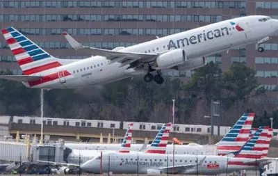 У США Boeing 737 MAX повернувся в аеропорт вильоту через неполадки