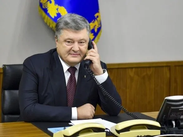 Порошенко провів телефонну бесіду з Прем’єр-міністром Швеції