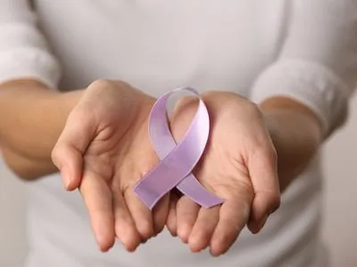 В мире отмечают "Фиолетовый день" в поддержку людей с эпилепсией