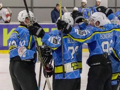Хоккеисты "Днепра" выровняли положение в полуфинальной серии УХЛ
