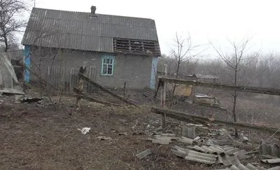 На Донбассе при артобстреле повреждены жилые дома