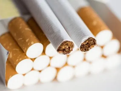 В Україну намагались завезти на понад 2 млн грн контрабандних цигарок