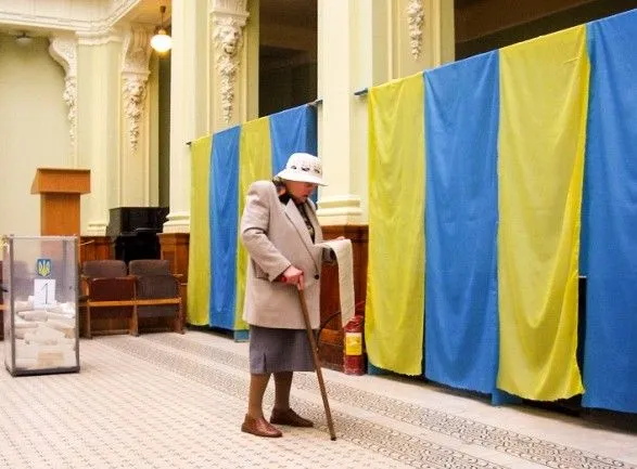 parlament-polschi-napraviv-na-vibori-v-ukrayinu-12-sposterigachiv