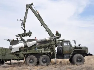 Правительство передало на вооружение ВСУ конфискованные российские ракеты ЗРК "Печора"