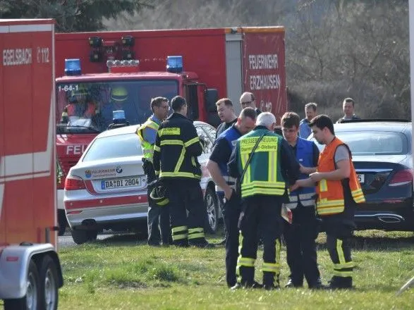 Двоє людей загинули в ДТП недалеко від місця авіакатастрофи в Німеччині