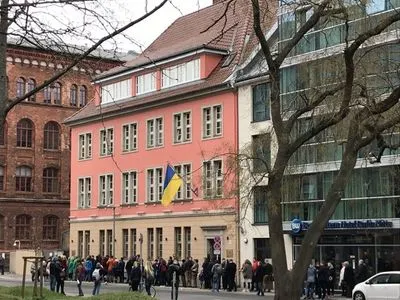В МИД показали, как украинцы голосуют в Берлине