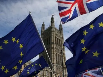 Британский парламент вновь отверг все альтернативы сделке по Brexit