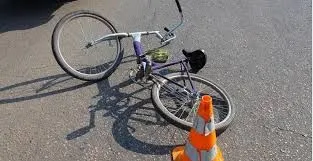 Під Києвом невідомий водій збив велосипедиста на смерть і втік