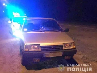 В Винницкой области полицейские со стрельбой остановили нетрезвого водителя