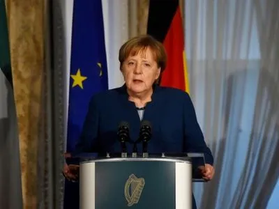 Меркель: мы надеемся, что в Лондоне согласуют единую позицию по Brexit к саммиту ЕС