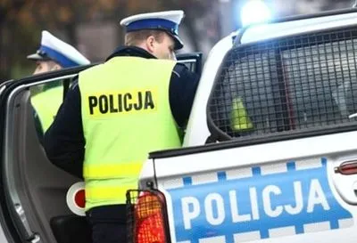 Полиция задержала обнаженных туристов на центральной площади Кракова